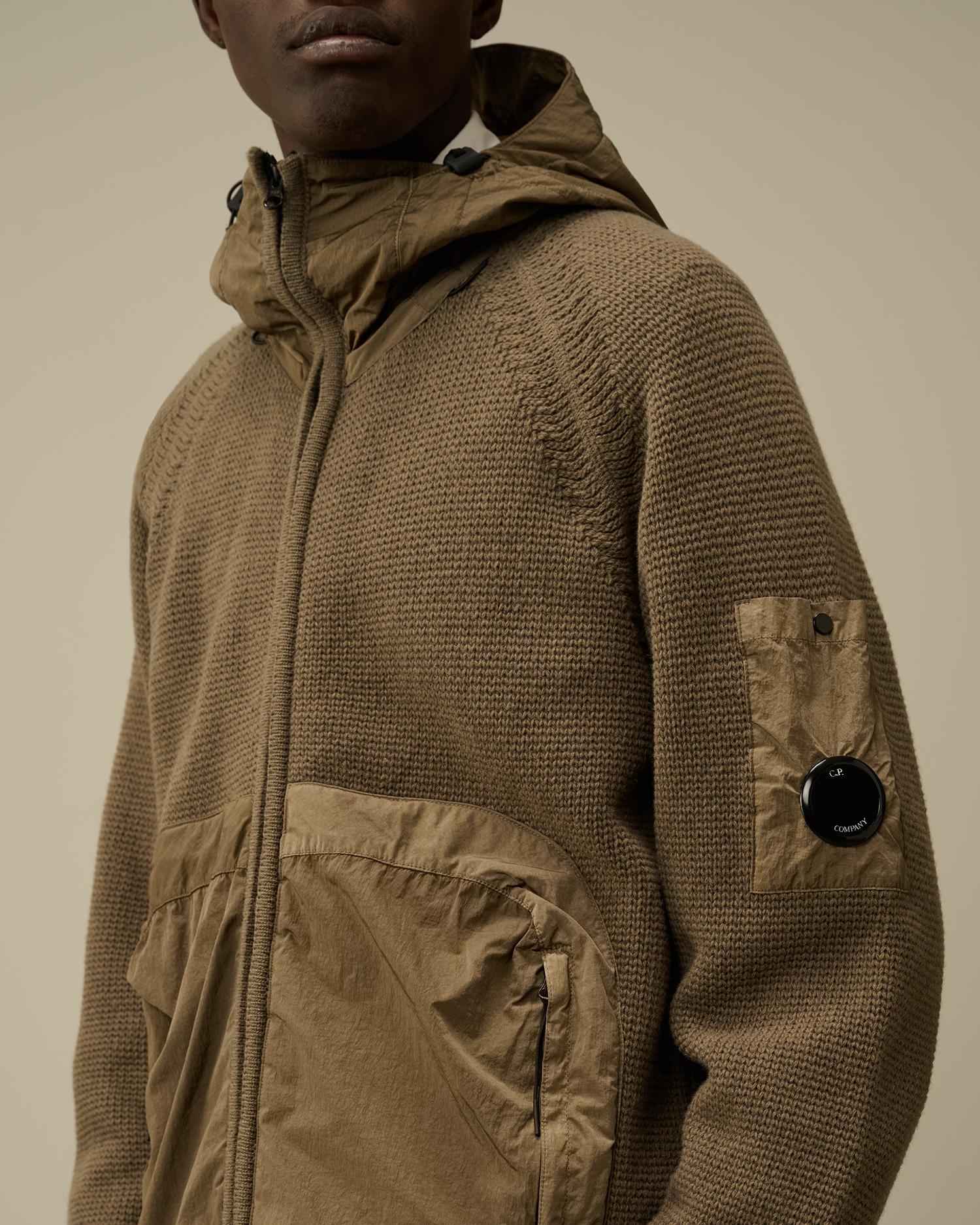 17CMKN245A110149M359